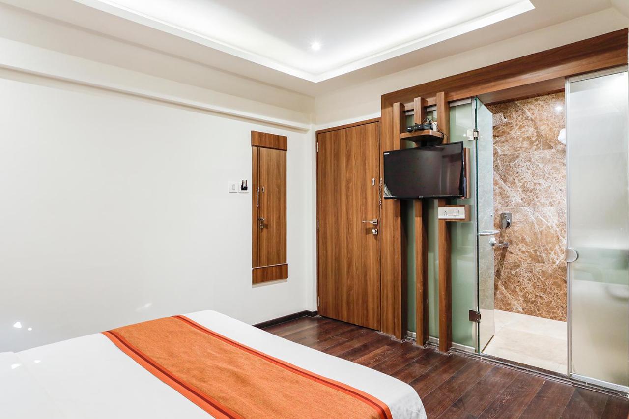 Hotel Ratna Mahal Βομβάη Εξωτερικό φωτογραφία