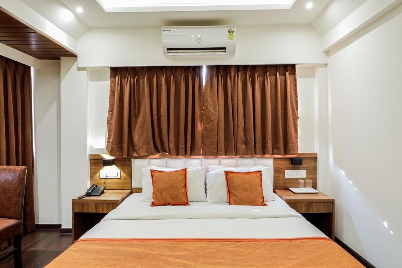Hotel Ratna Mahal Βομβάη Εξωτερικό φωτογραφία