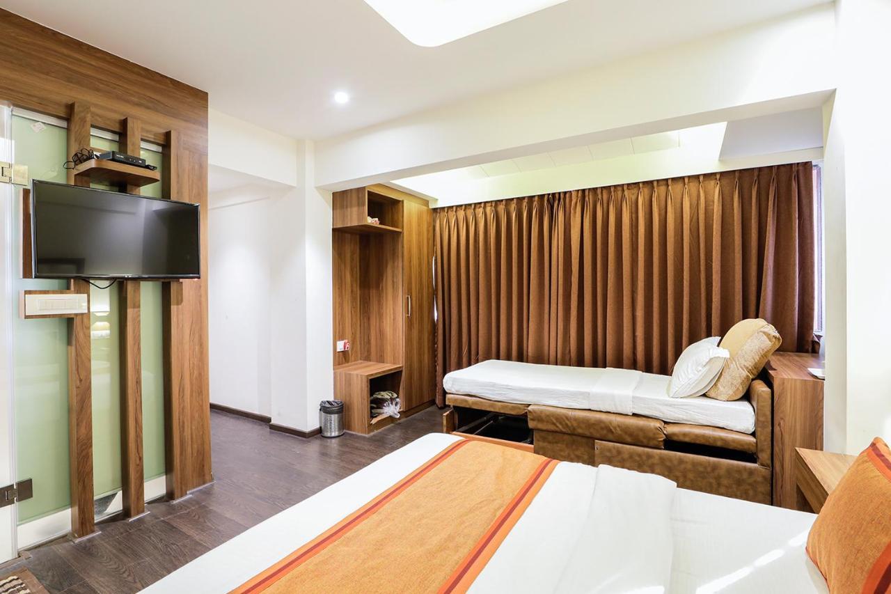 Hotel Ratna Mahal Βομβάη Εξωτερικό φωτογραφία